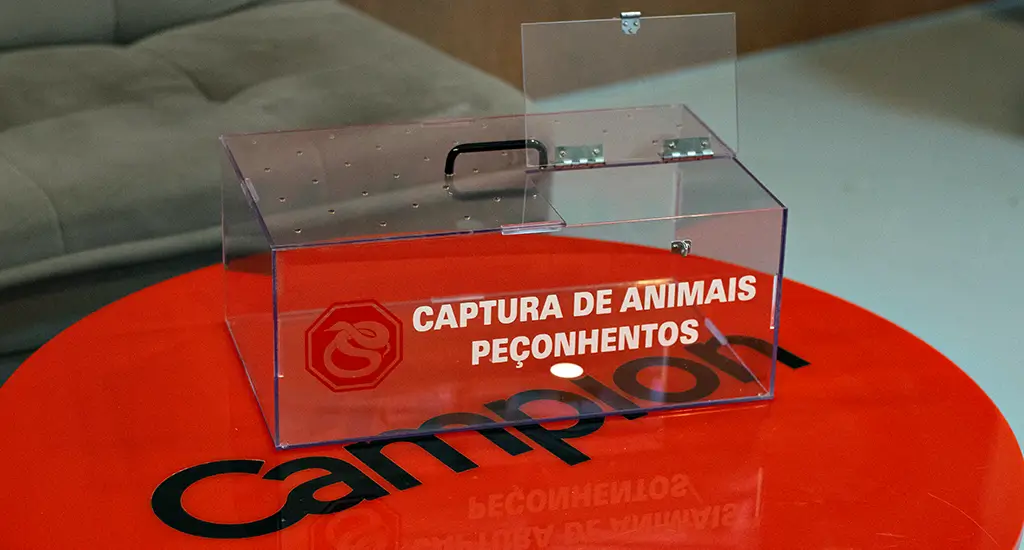 produtos-campion-caixa-para-captura-de-animais-peconhentos